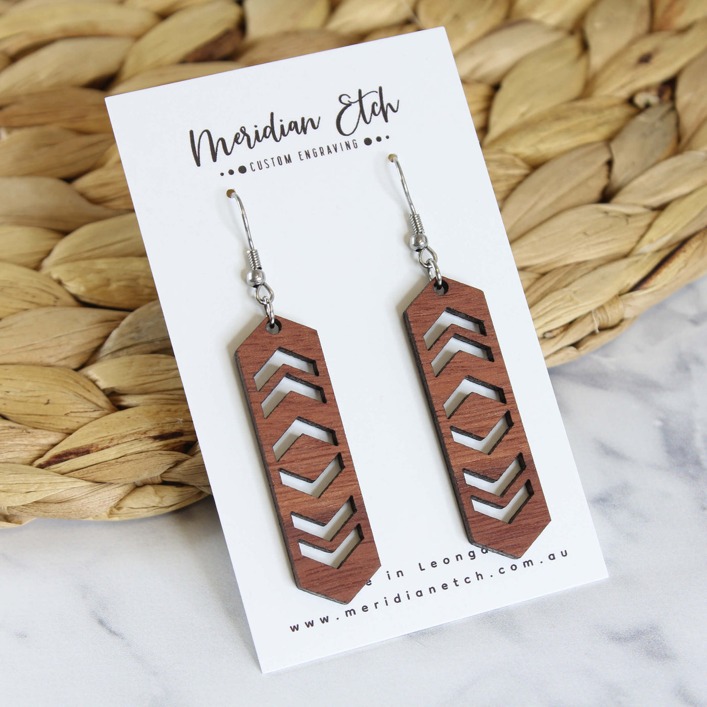 Wooden dangle earrings - arrow design