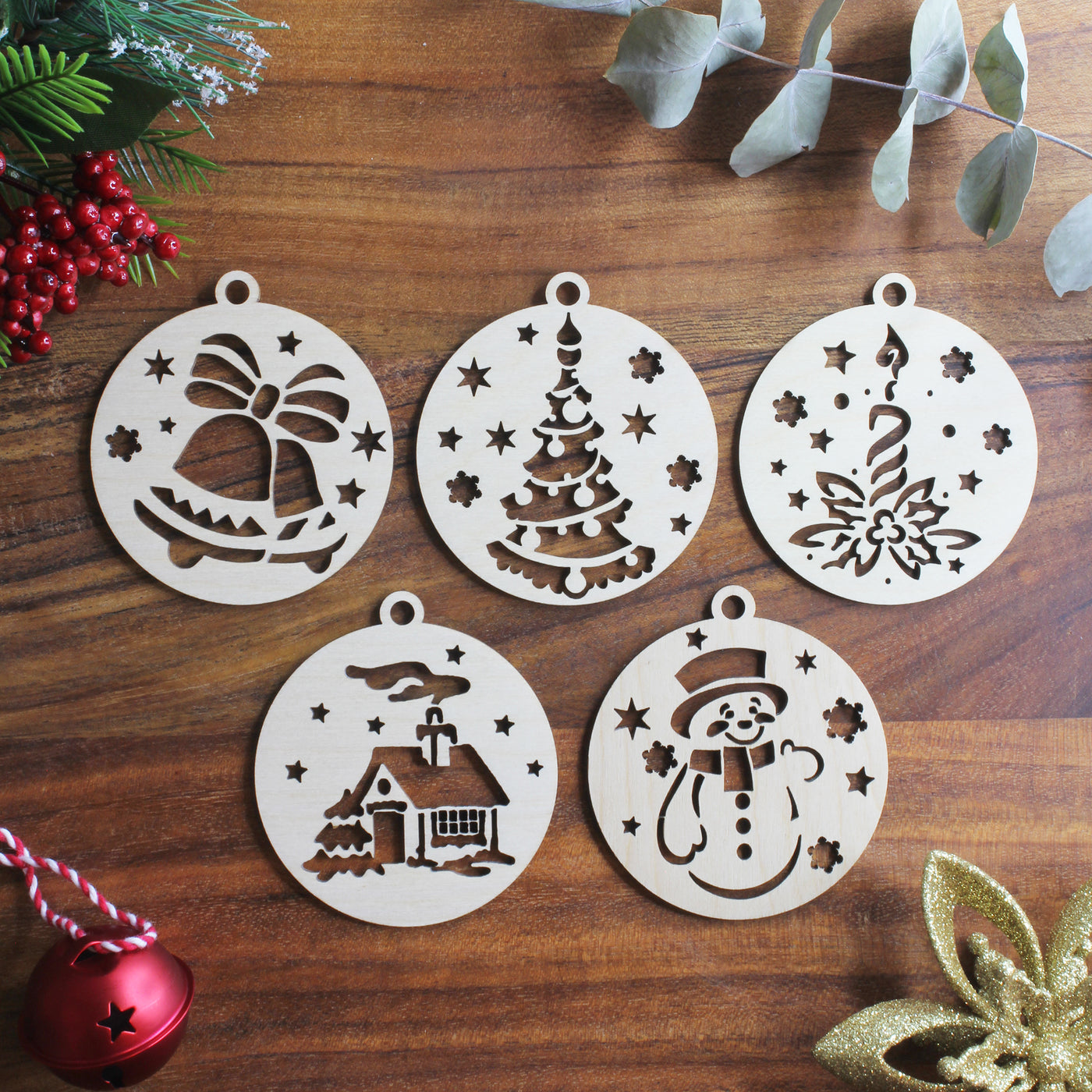 Wooden christmas baubles